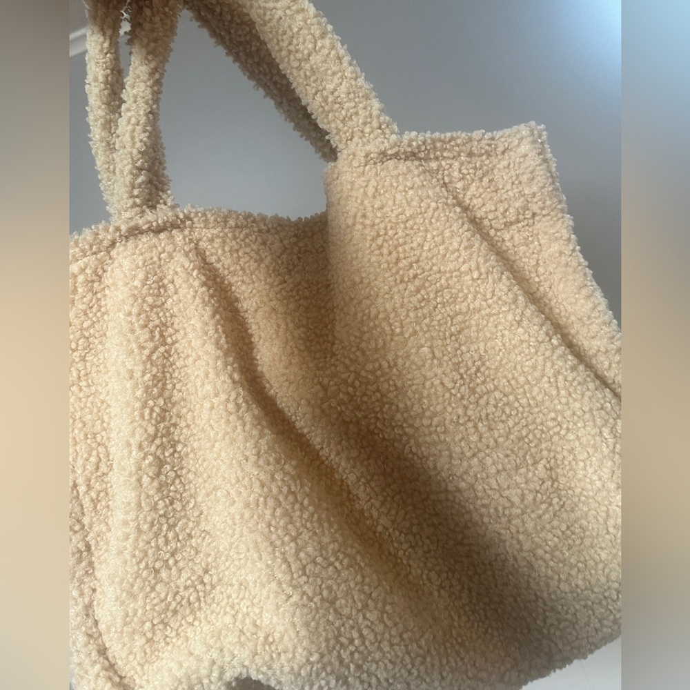 Cozy Cream Sherpa Tote Bag - Picture 8 of 8
